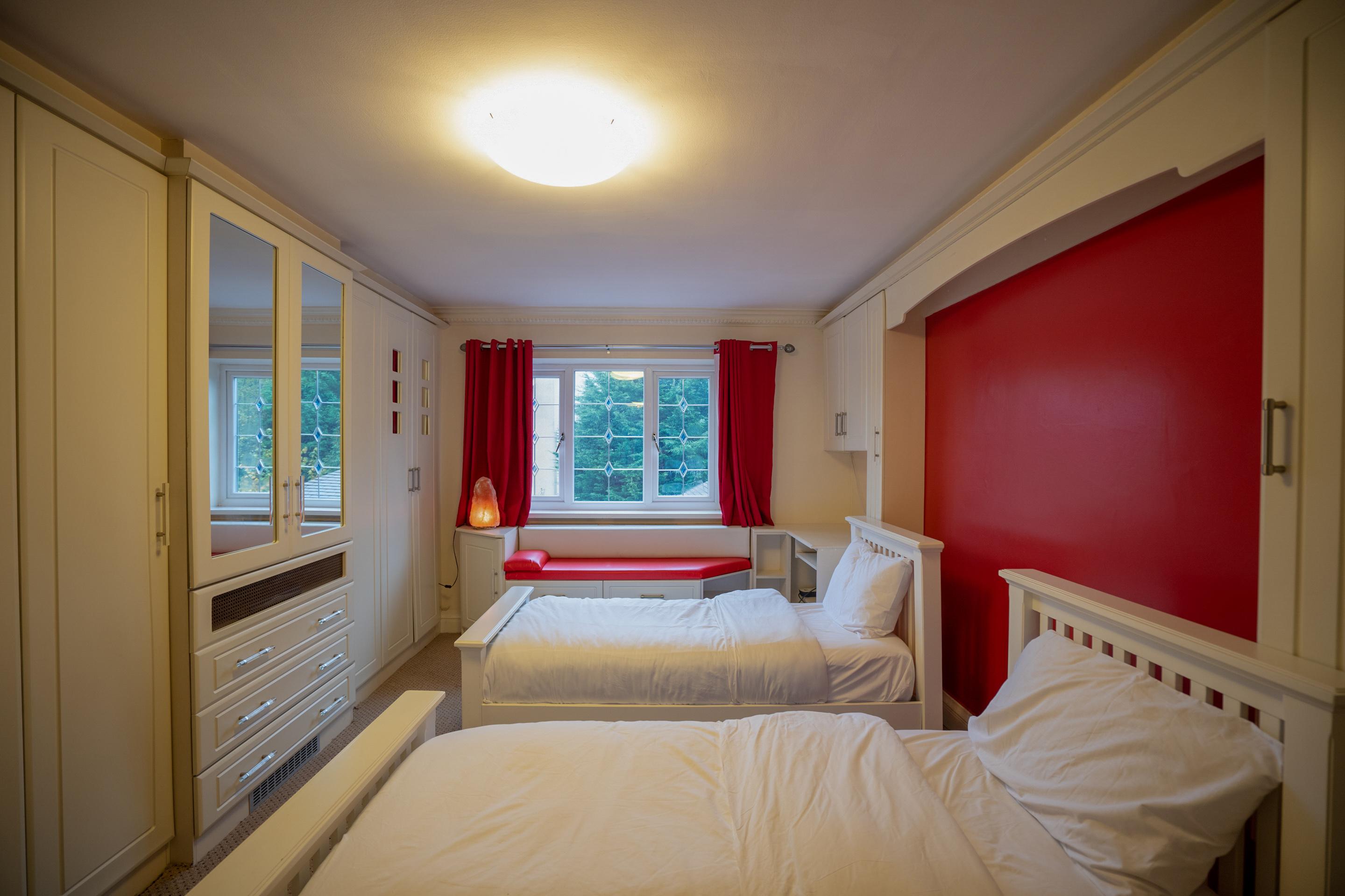 Oyo Oakcroft Guest House Manchester Airport Ringway Luaran gambar