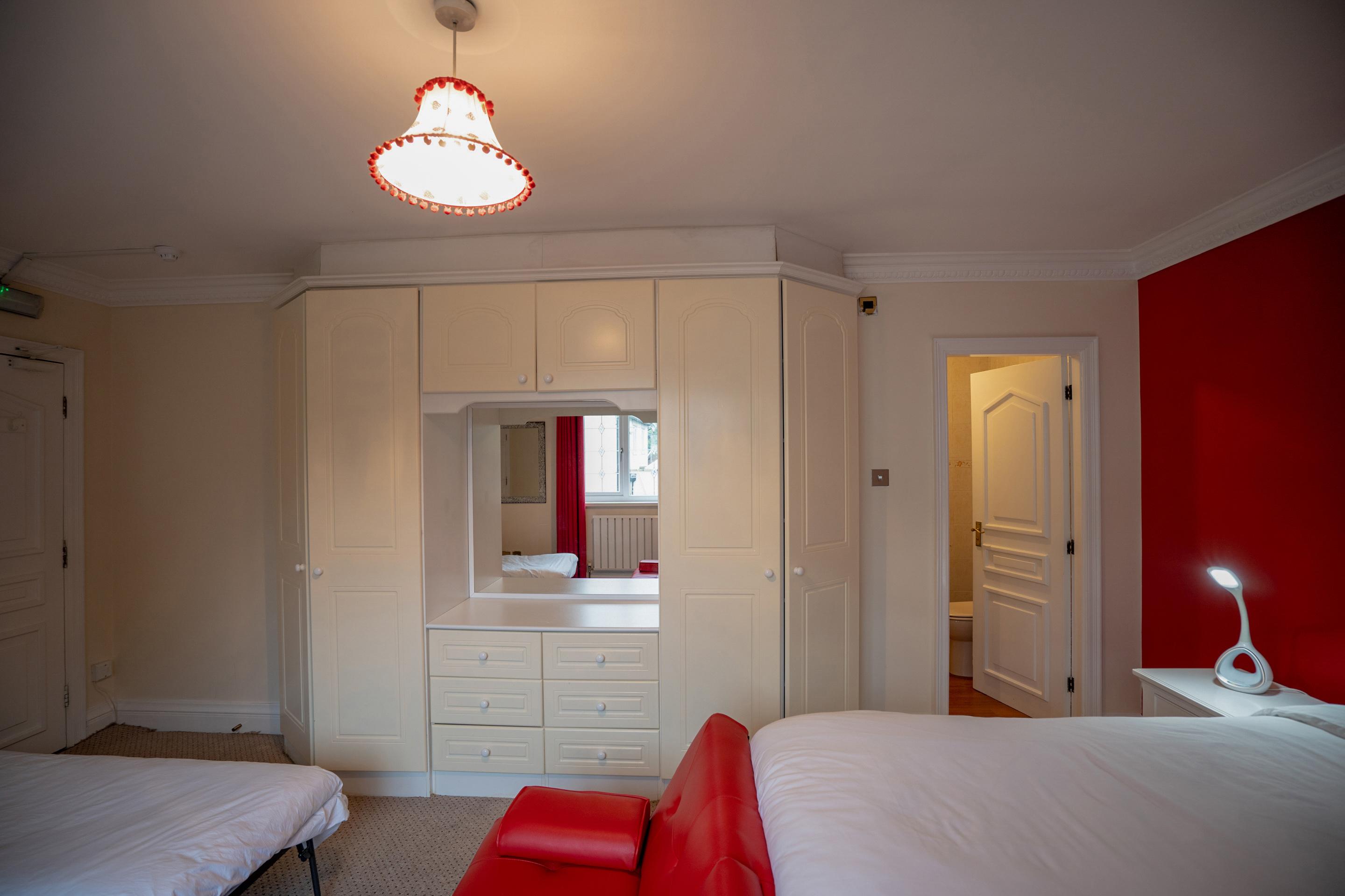 Oyo Oakcroft Guest House Manchester Airport Ringway Luaran gambar